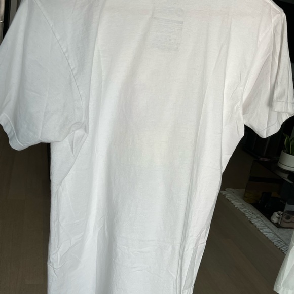 Nike Tee - Picture 4 of 4